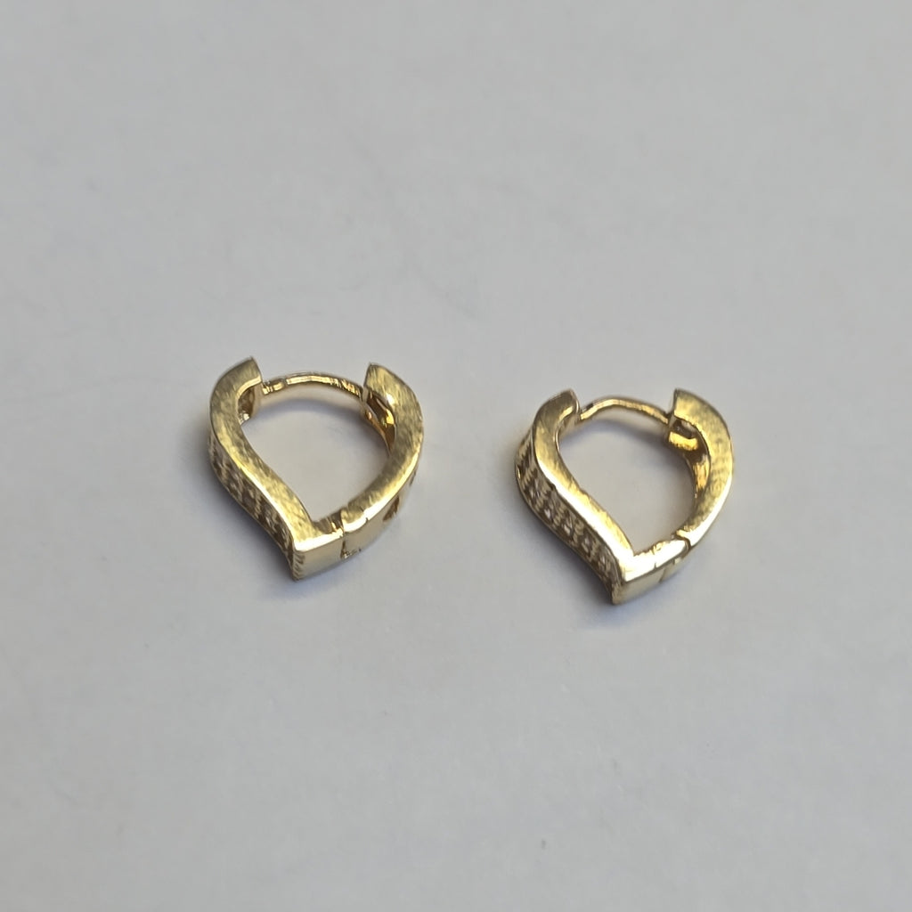 ARETES ARRACADAS CORAZON C CIRCONIAS 14K 2.2 GR (NUEVO)