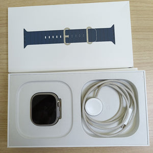 SMARTWATCH APPLE ULTRA 2 TITANIO A2986 49 MM GPS + CELULAR (SEMINUEVO)