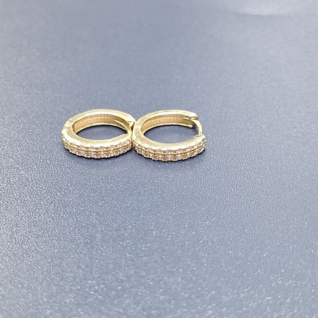 ARETES HUGGIES C CIRCONIA 14K 1.7 GR (NUEVO)