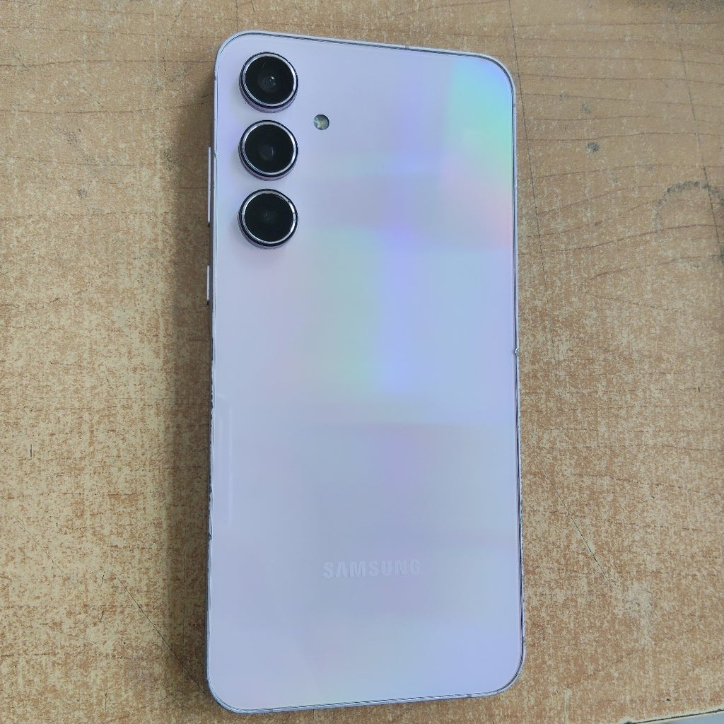 CELULAR SAMSUNG GALAXY A55 5G SM-A556E (2024) 128 GB 8 GB RAM (SEMINUEVO)