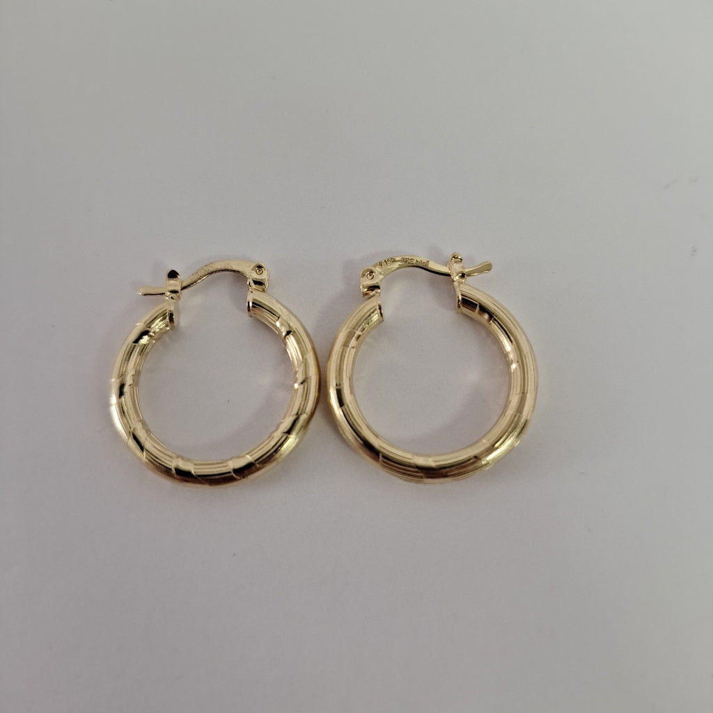 ARETES ARRACADAS 14K 2.7 GR (NUEVO)