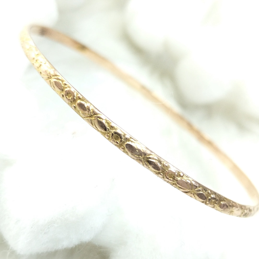 PULSERA RIGIDA ORO 10 K 5.7 GRMS (SEMINUEVO)