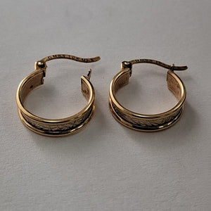 ARRACADAS PAR ORO 10 K 1.6 GRMS (SEMINUEVO)