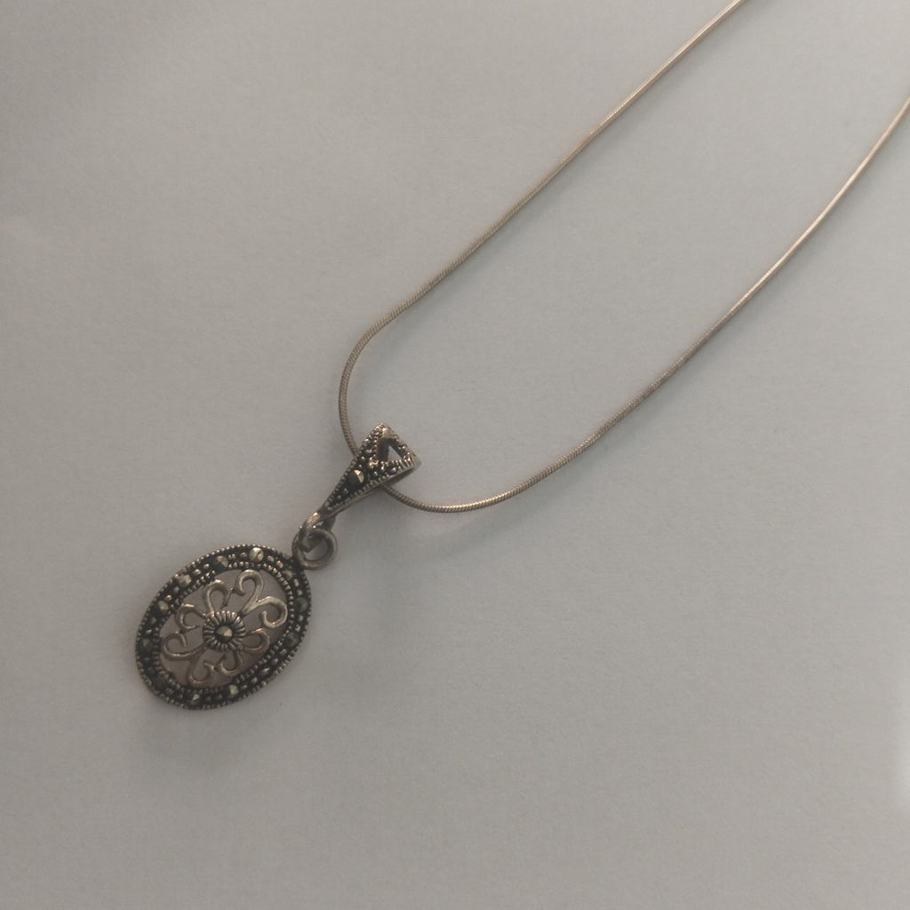 CADENA,DIJE PLATA 3,50 GRMS (SEMINUEVO)