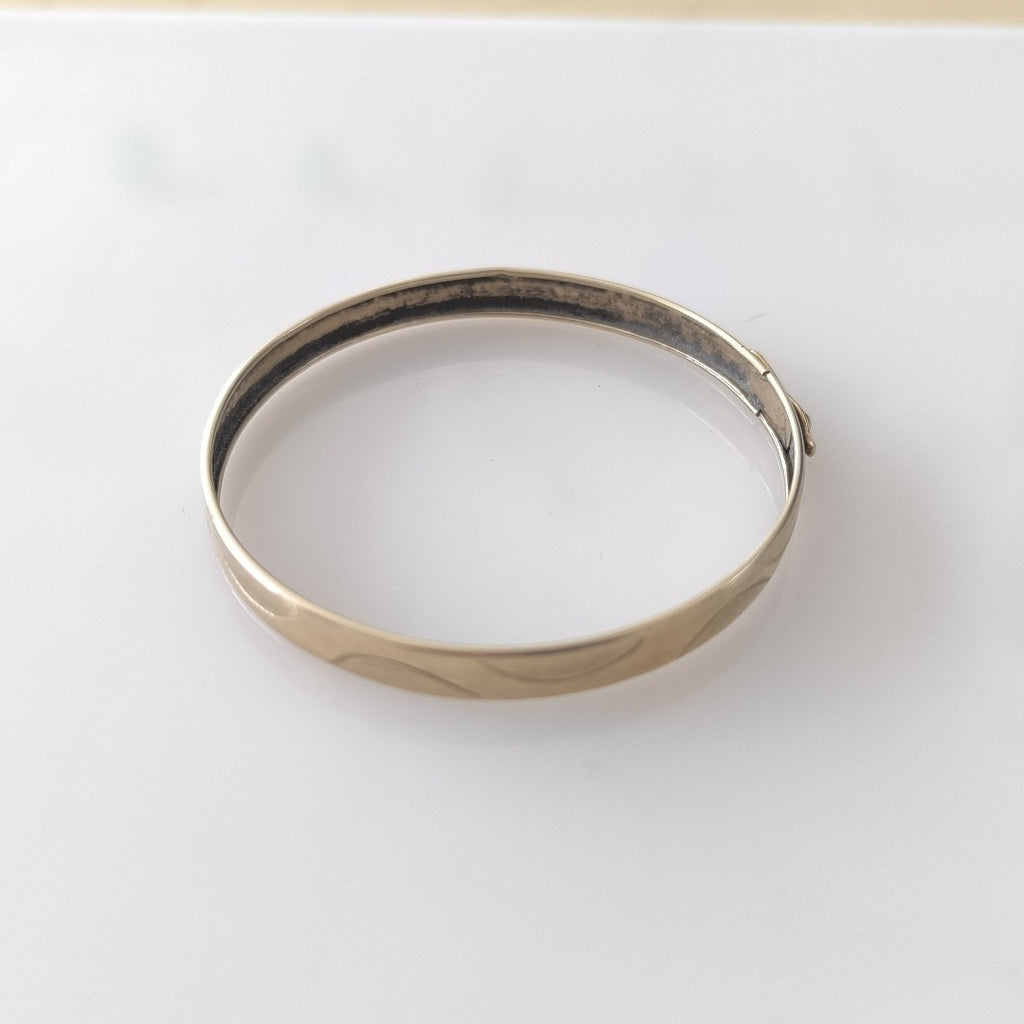 PULSERA RIGIDA ORO 10 K 5,60 GRMS (SEMINUEVO)