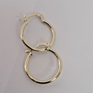 ARETES TEJIDO ARRACADAS LISAS 14K 1.1 GR (NUEVO)