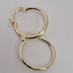 ARETES TEJIDO ARRACADAS LISAS 14K 1.2 GR (NUEVO)
