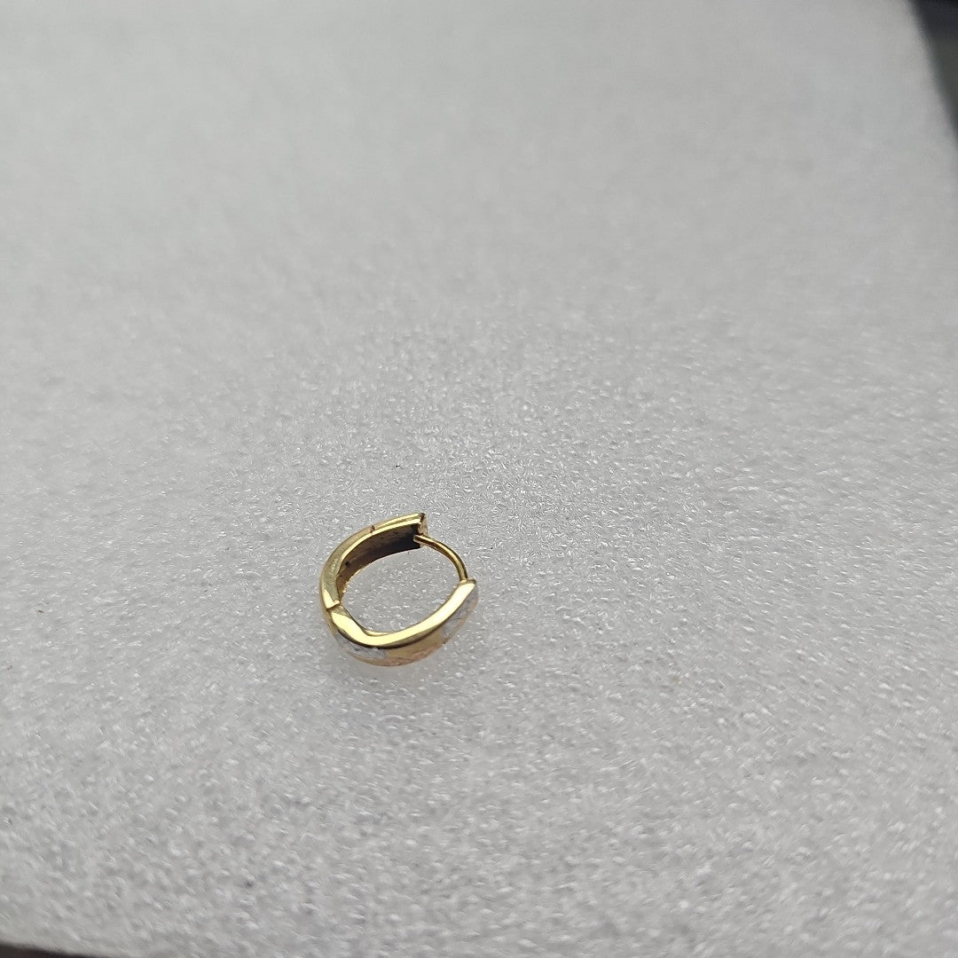 ARRACADAS PAR ORO COMBINADO 14 K 0.9 GRMS (SEMINUEVO)