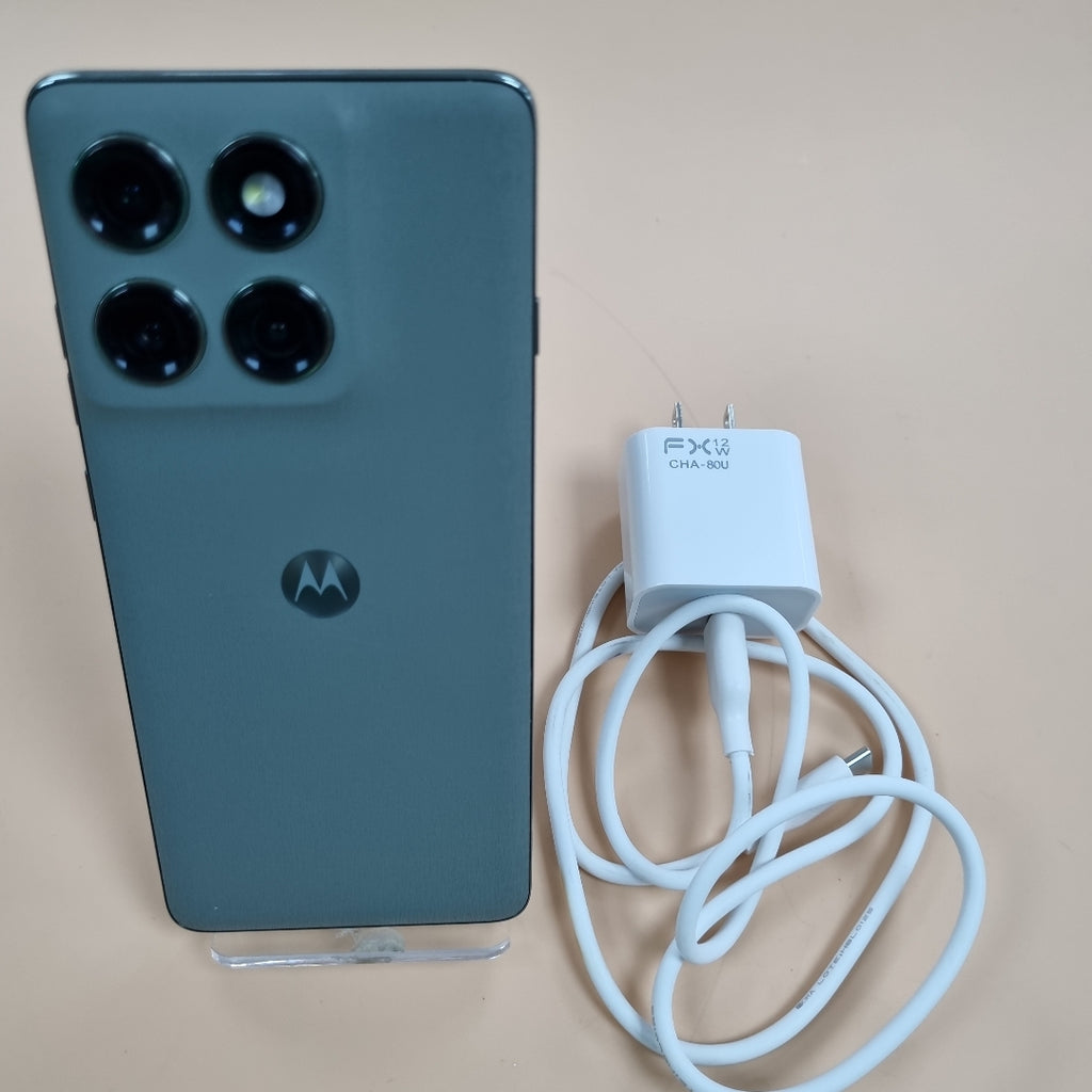 CELULAR MOTOROLA EDGE 60 PRO XT2507-1 (2025) 512 GB 12 GB RAM (SEMINUEVO)