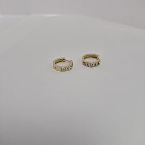 ARETES ARRACADAS C CIRCONIAS 10K 2.7 GR (NUEVO)