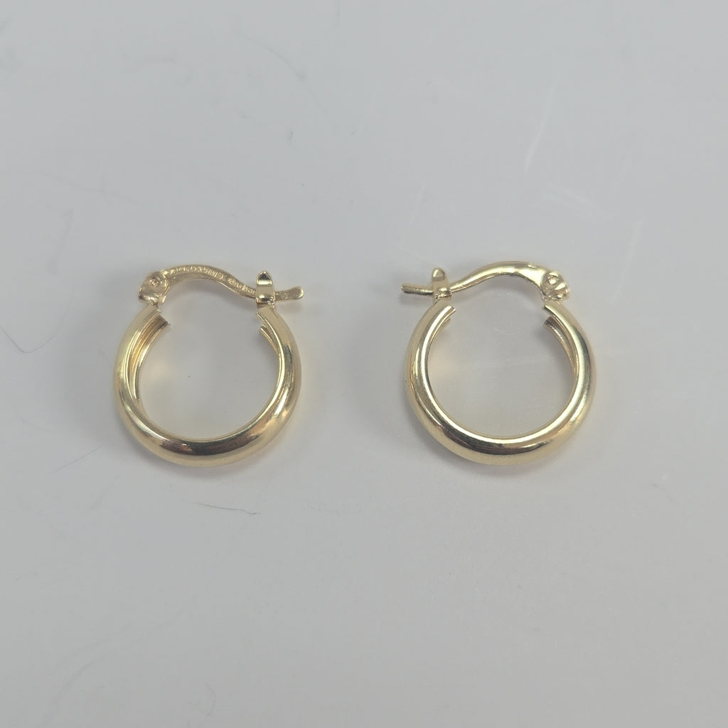 ARETES TEJIDO ARRACADAS LISAS 14K 2.2 GR (NUEVO)