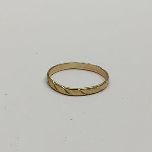 ARGOLLA ORO 14 K 0.8 GRMS (SEMINUEVO)