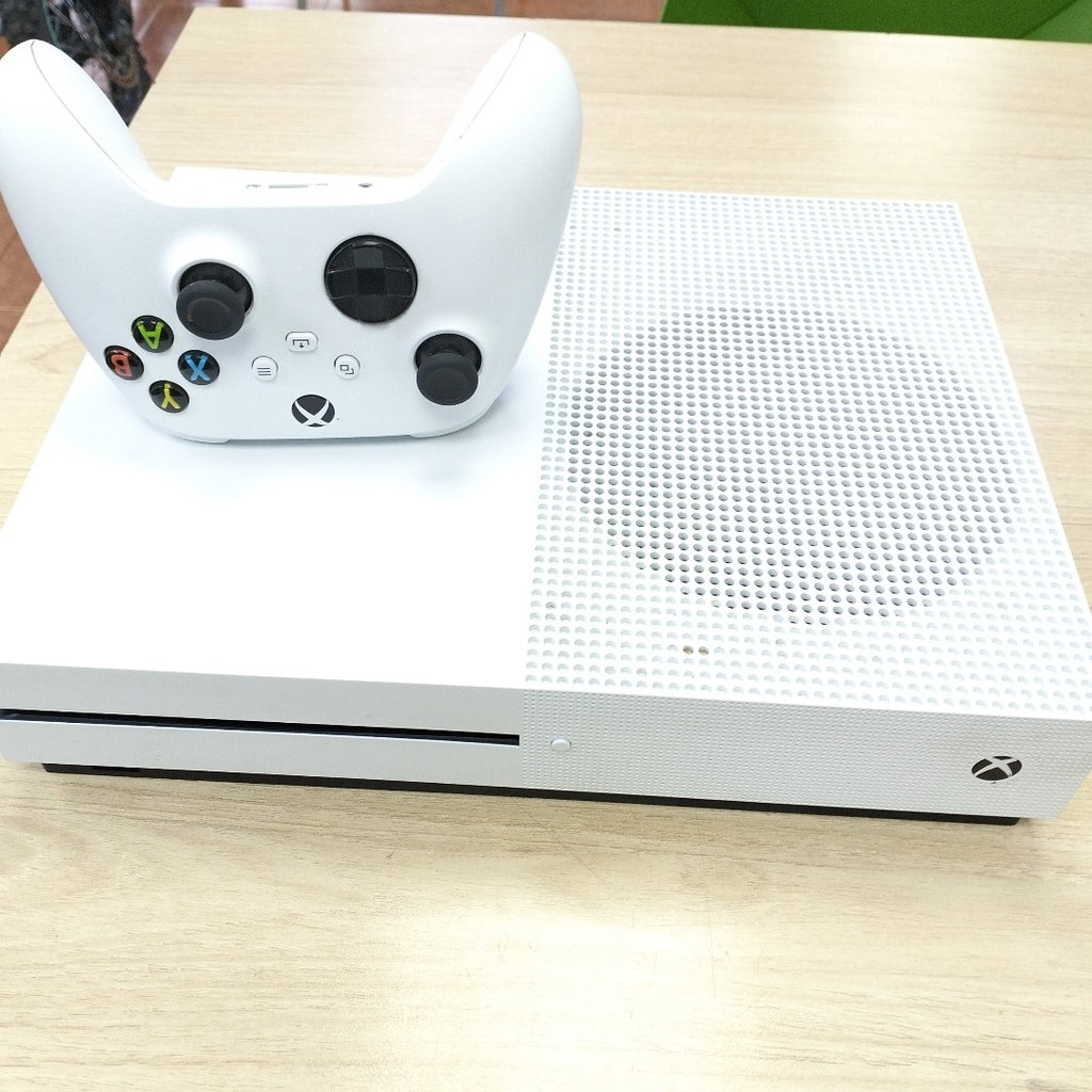 CONSOLA DE VIDEOJUEGO MICROSOFT XBOX ONE S 1 TB (SEMINUEVO)