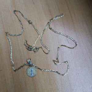 CADENA,DIJE ORO 10 K 2,20 GRMS (SEMINUEVO)