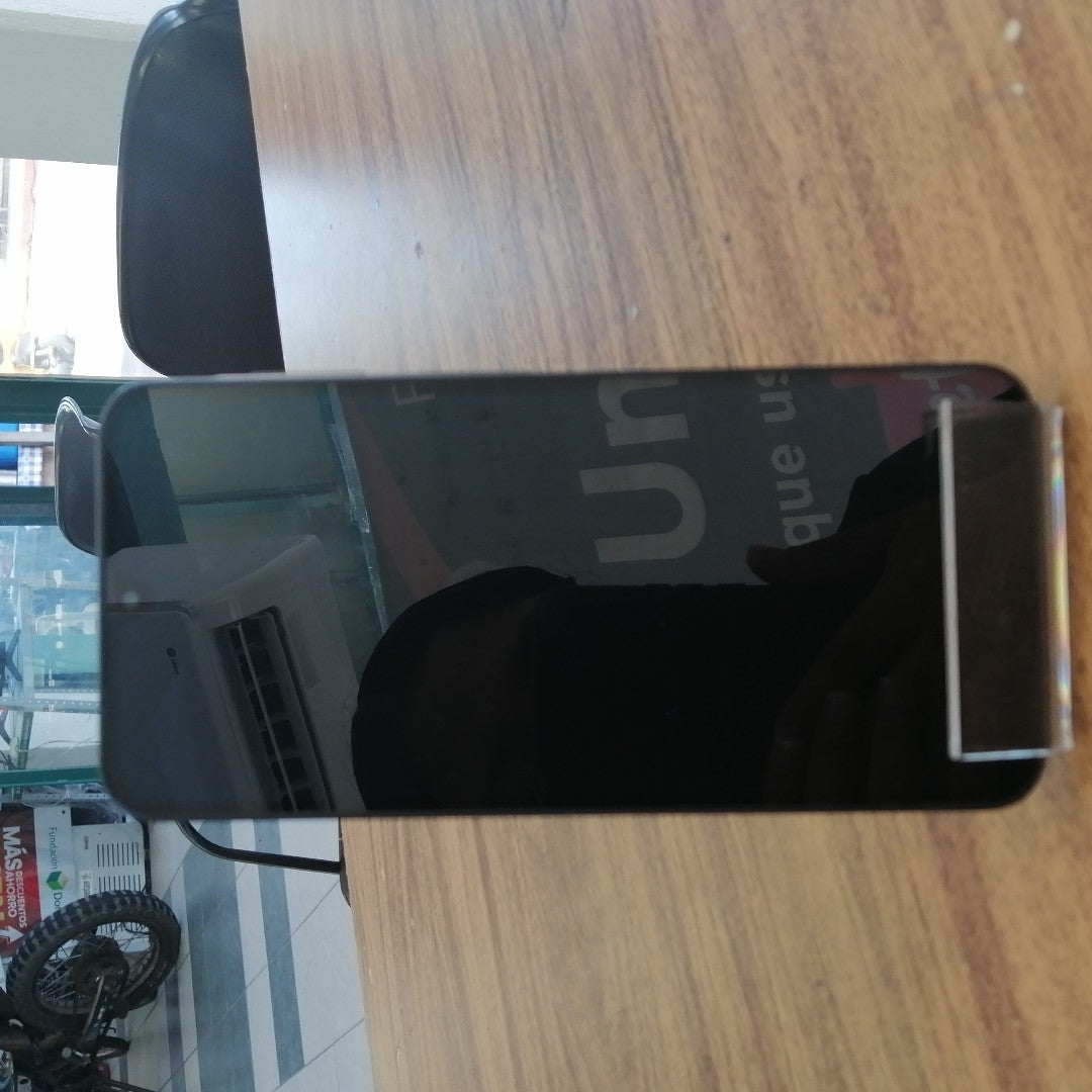 CELULAR SAMSUNG GALAXY A17 SM-A175F (2025) 128 GB 4 GB RAM (SEMINUEVO)