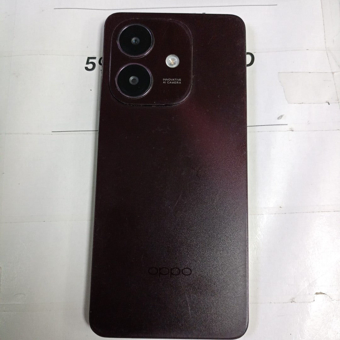 CELULAR OPPO A40 CPH2669 (2024) 256 GB 4 GB RAM (SEMINUEVO)