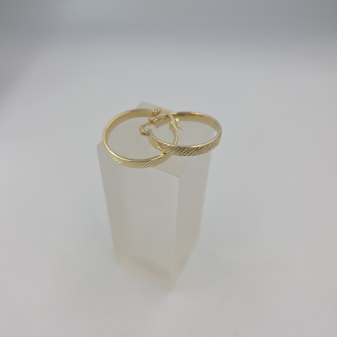 ARETES ARRACADA ASTRIADA 10K 2.4 GR (NUEVO)