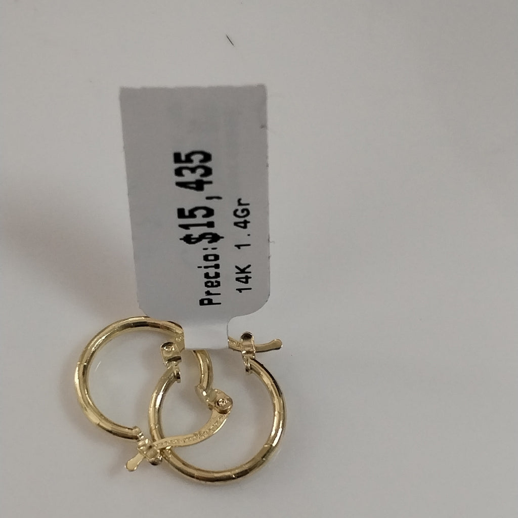 ARETES ARRACADAS ESTRIADAS 14K 1.4 GR (NUEVO)