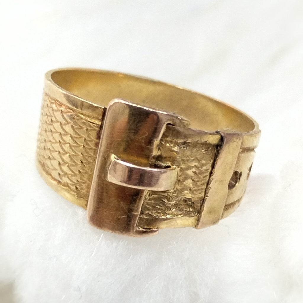 ANILLO ORO 10 K 3.5 GRMS (SEMINUEVO)