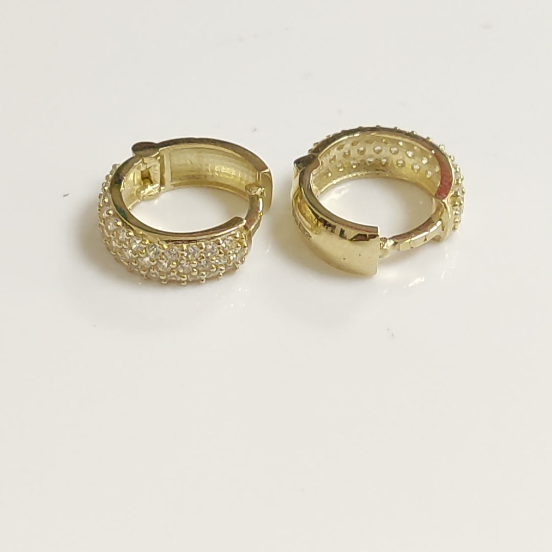 ARETES HUGGIE CON CIRCONIAS 14K 2 GR (NUEVO)