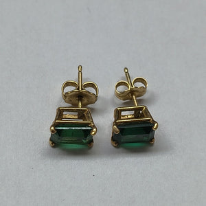 ARETES PAR ORO 14 K 1.6 GRMS (SEMINUEVO)