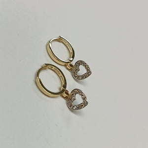 ARETES HUGGIES CON DIJE CORAZON Y CIRCONIAS 14K 2.2 GR (NUEVO)