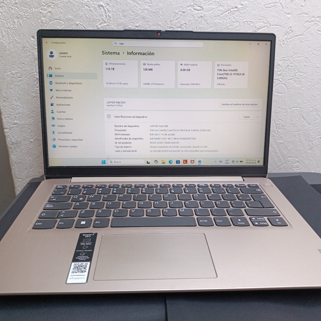 LAPTOP LENOVO IDEAPAD 3 14ITL6 (2023) 1 TB + 256 GB SSD 8 GB RAM (SEMINUEVO)