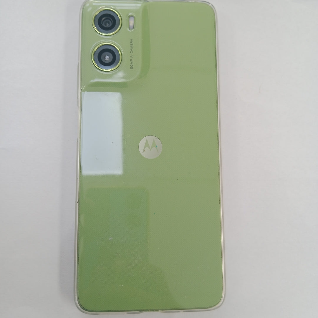 CELULAR MOTOROLA MOTO G06 XT2535-2 (2025) 128 GB 4 GB RAM (SEMINUEVO)