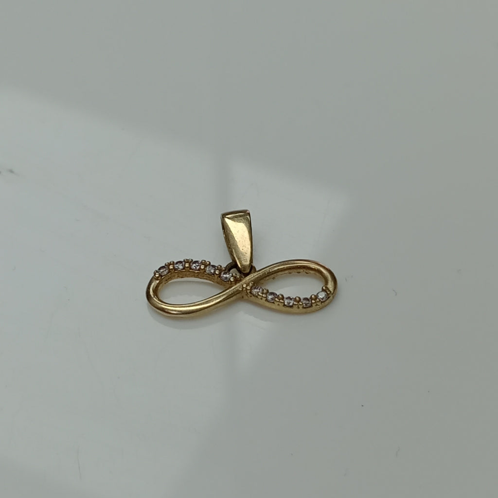 DIJE ORO 10 K 0.9 GRMS (SEMINUEVO)