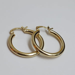 ARETES TEJIDO ARRACADAS LISAS HUECAS 14K 2.2 GR (NUEVO)