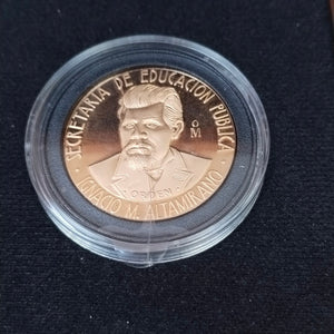 MEDALLA CONMEMORATIVA ORO 21 K 41.9 GRMS (SEMINUEVO)