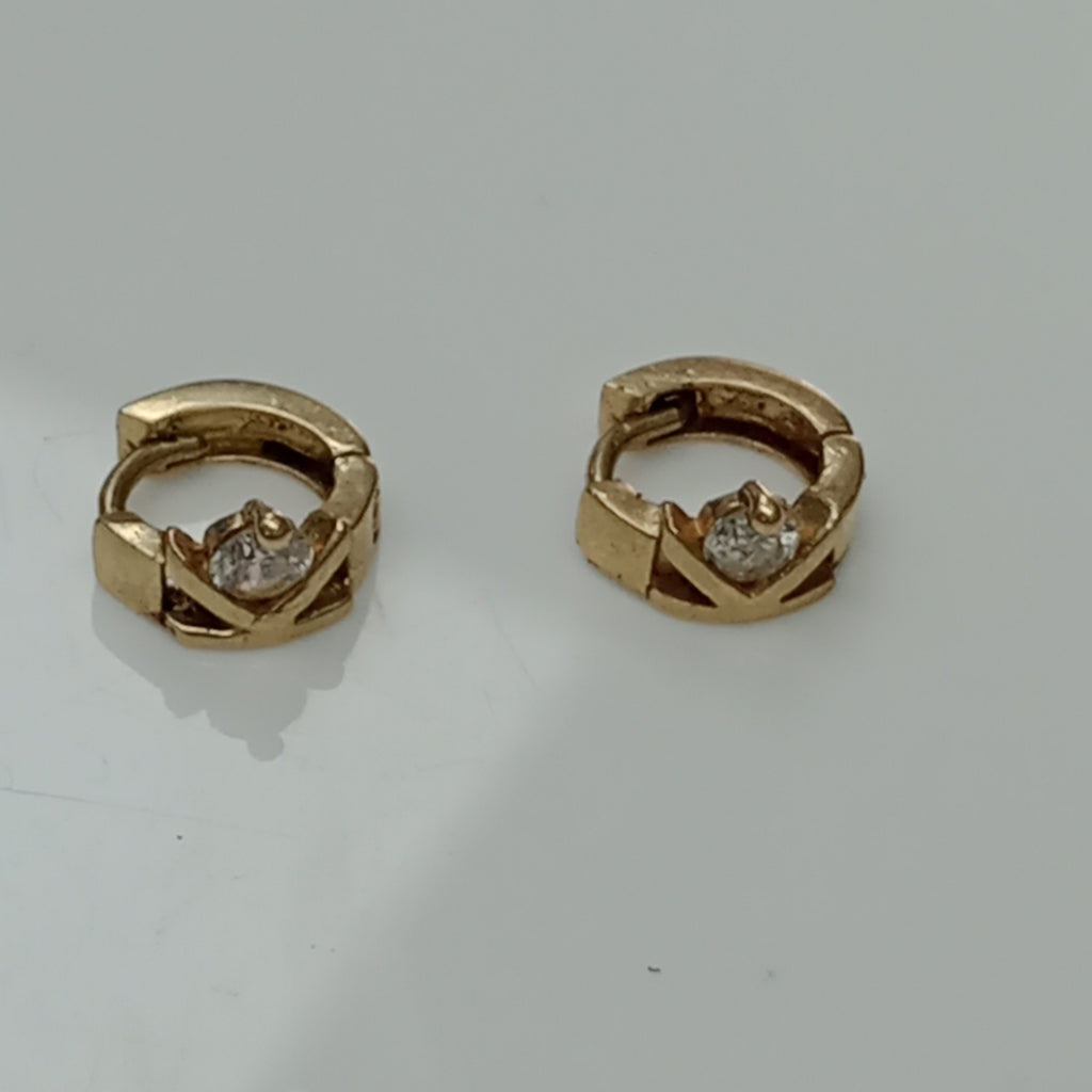 ARRACADAS PAR ORO 10 K 1,40 GRMS (SEMINUEVO)