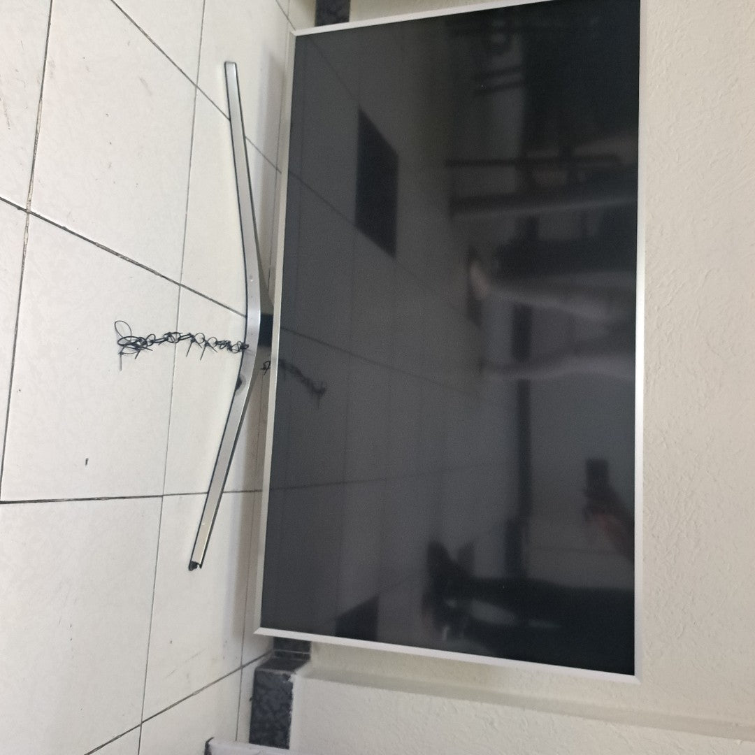 PANTALLA SAMSUNG UN49MU6400F (2018) 49" LED 4K (SEMINUEVO)