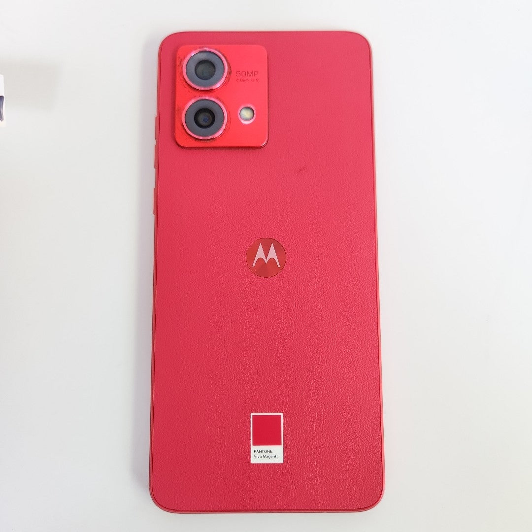 CELULAR MOTOROLA MOTO G84 XT2347-1 (2023) 256 GB 8 GB RAM (SEMINUEVO)