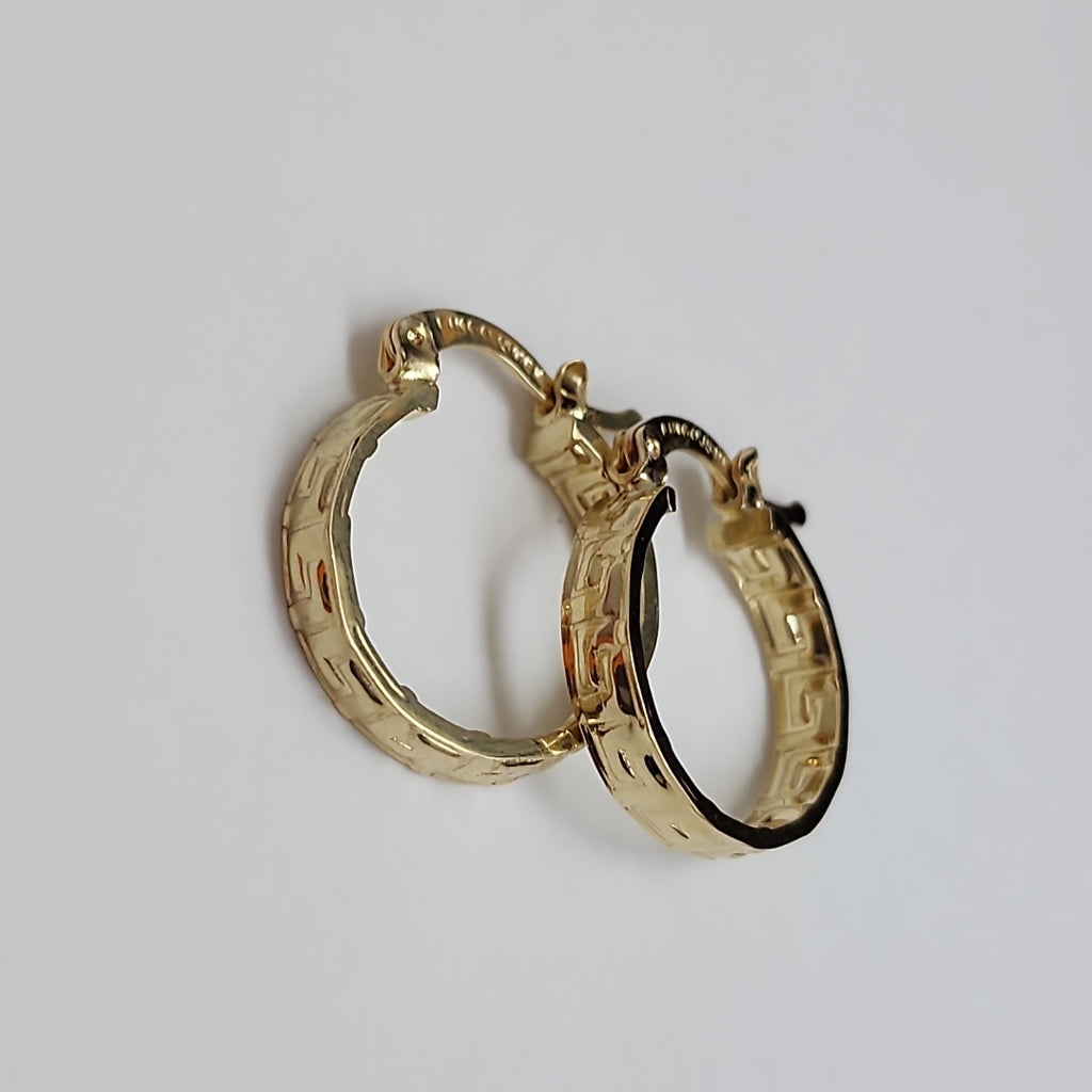 ARETES ARRACADAS FIG GRECAS 14K 1.8 GR (NUEVO)