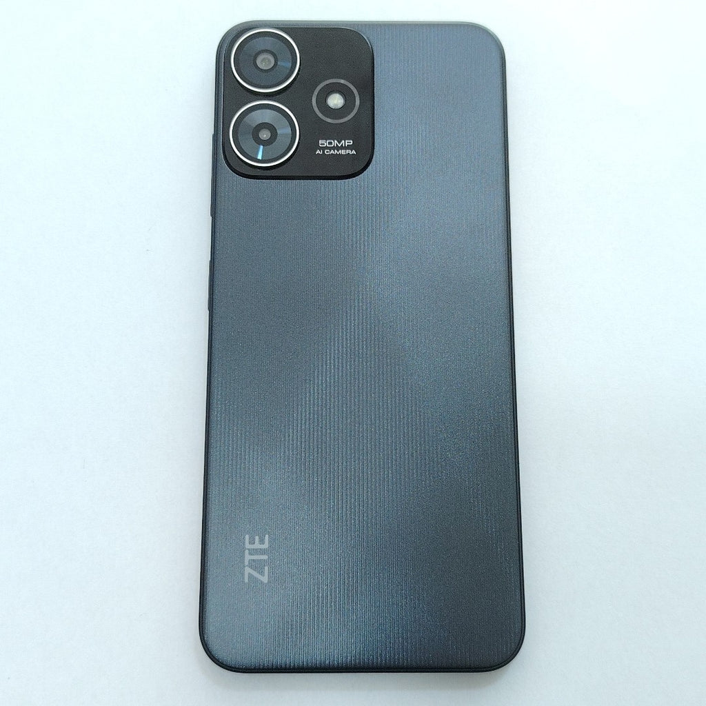 CELULAR ZTE BLADE V50 SMART 7060 128 GB 4 GB RAM (SEMINUEVO)