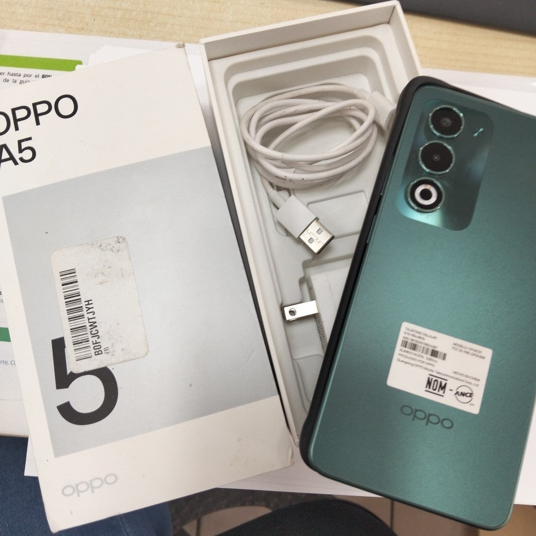 CELULAR OPPO A5 CPH2727 (2025) 256 GB 4 GB RAM (SEMINUEVO)