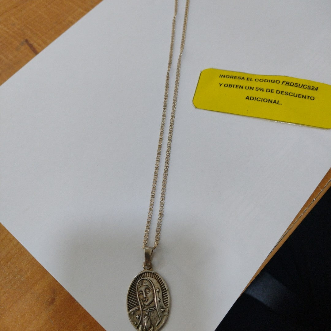 CADENA, MEDALLA RELIGIOSA PLATA 10.5 GRMS (SEMINUEVO)