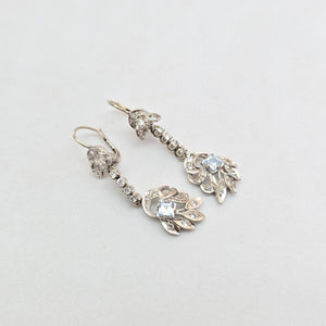 ARETES PAR ORO BLANCO 10 K 6.4 GRMS (SEMINUEVO)