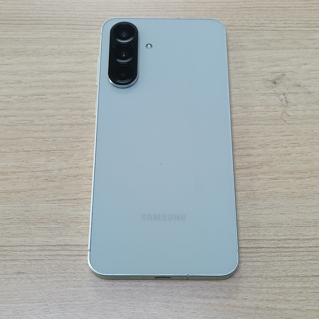 CELULAR SAMSUNG GALAXY A56 SM-A566E (2025) 256 GB 8 GB RAM (SEMINUEVO)