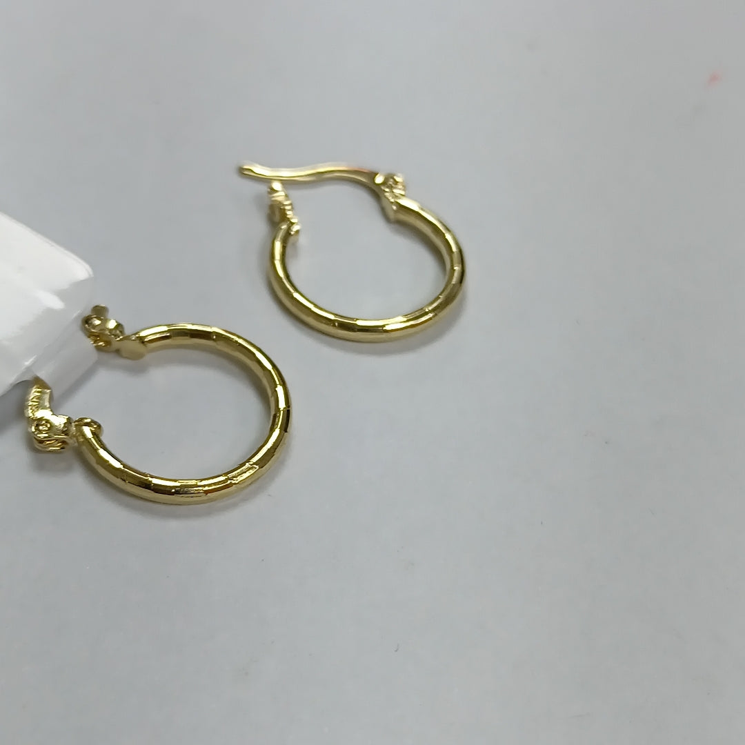 ARETES ARRACADAS ESTRIADAS 14K 1.4 GR (NUEVO)