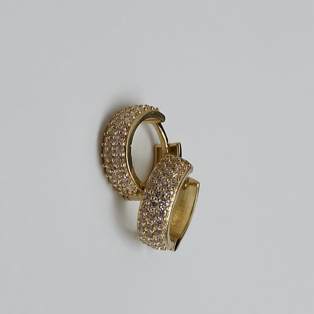 ARETES HUGGIE CON CIRCONIAS 14K 2 GR (NUEVO)