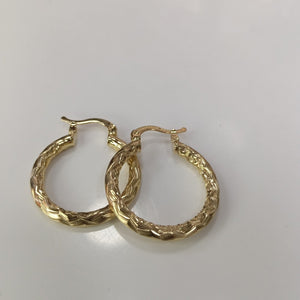 ARETES TEJIDO ARRACADA LABRADA 14K 2.5 GR (NUEVO)