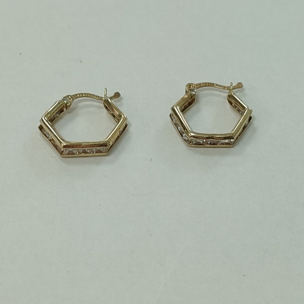 ARRACADAS PAR ORO 8 K 1.5 GRMS (SEMINUEVO)