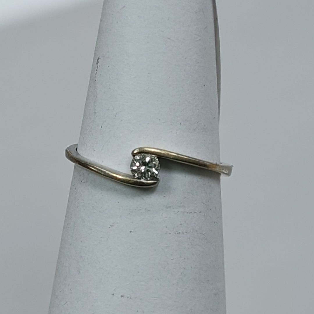 SOLITARIO ORO BLANCO 14 K 1,50 GRMS (SEMINUEVO)