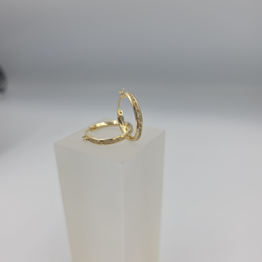ARETES ARRACADAS CON CIRCONIAS 10K 1.8 GR (NUEVO)