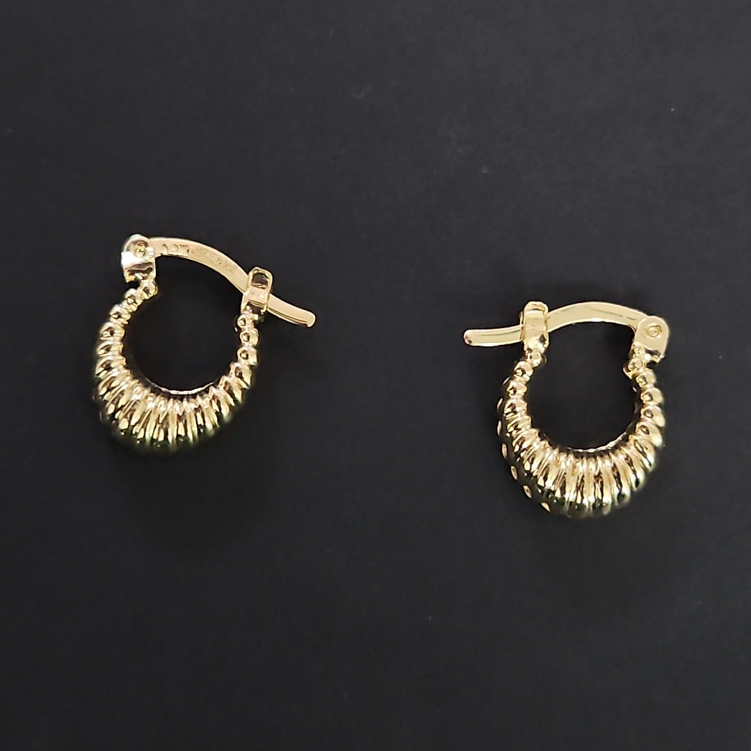 ARETES ARRACADA ESTRIADAS 14K 1.1 GR (NUEVO)
