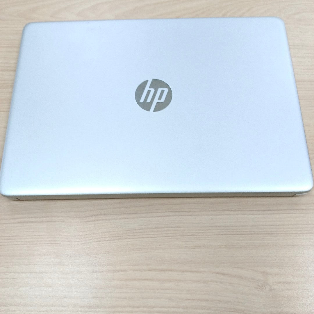 LAPTOP HP 14-DQ0532LA (2024) 128 GB SSD 4 GB RAM (SEMINUEVO)