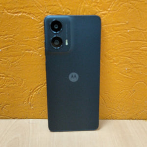CELULAR MOTOROLA MOTO G24 XT2423-1 (2024) 256 GB 4 GB RAM (SEMINUEVO)