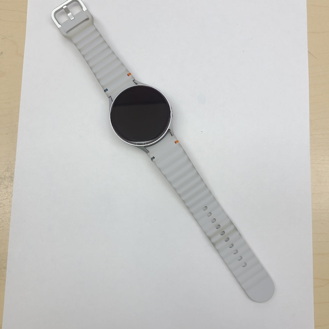 SMARTWATCH SAMSUNG GALAXY WATCH 7 SM-L310 44 MM GPS (SEMINUEVO)